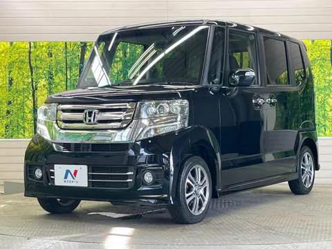 Honda N-BOX Custom