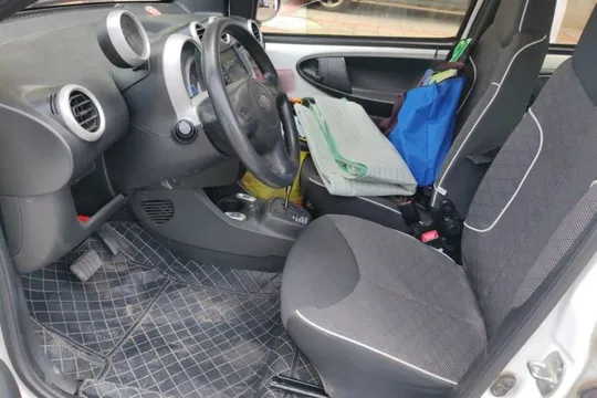 BYD F0