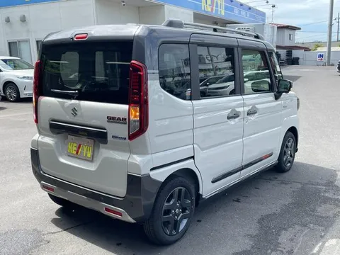 Suzuki Spacia Gear
