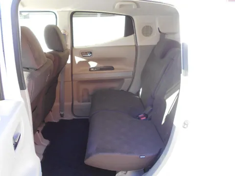 Honda N-BOX Slash