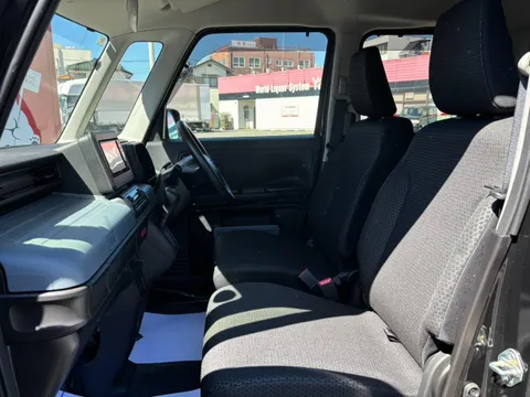Suzuki Spacia Base