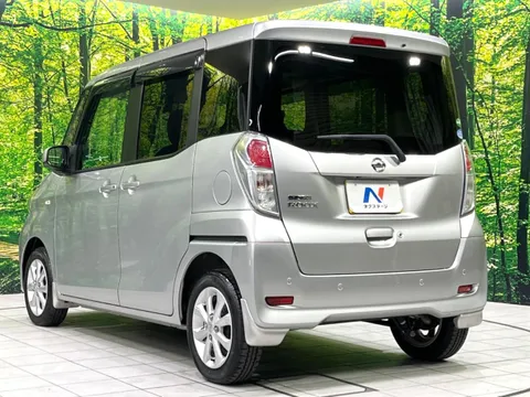 Nissan Dayz Roox