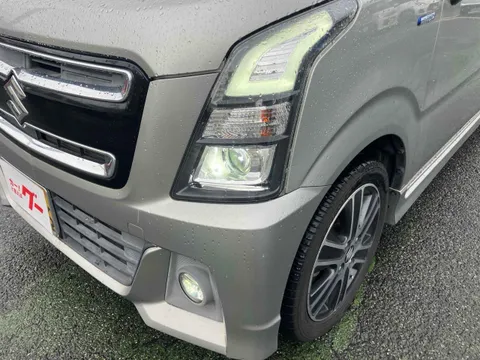 Suzuki Wagon R Stingray