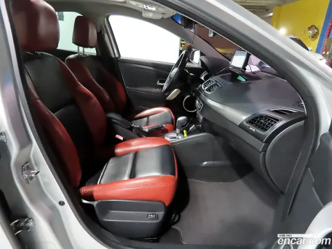 Renault SM3