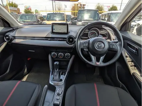 Mazda Mazda2 (Demio)