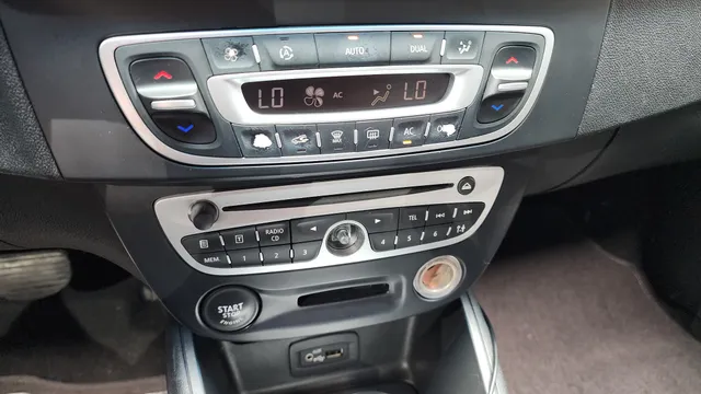 Renault SM3