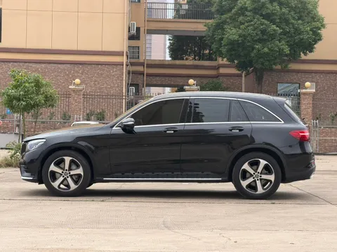 Mercedes-Benz Mercedes-Benz GLC