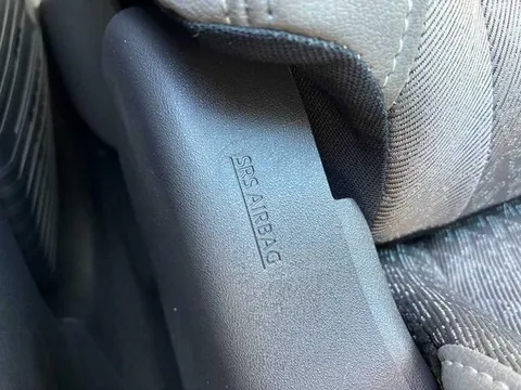 Nissan Note Aura