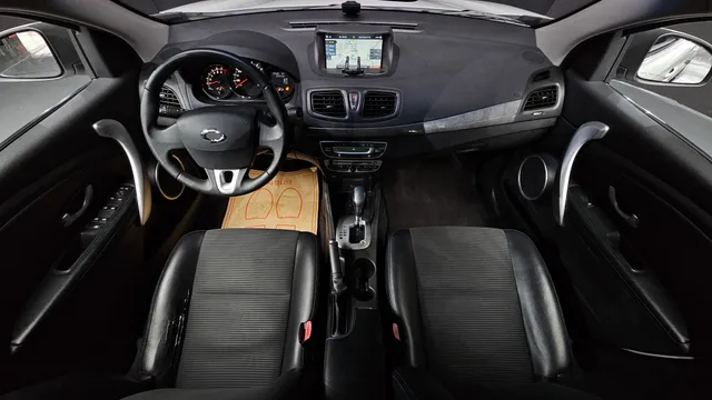 Renault SM3