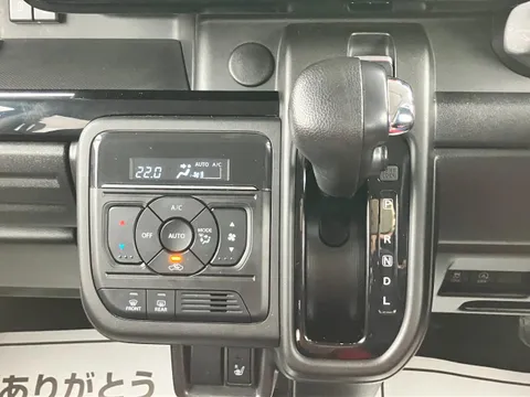 Suzuki Spacia Custom
