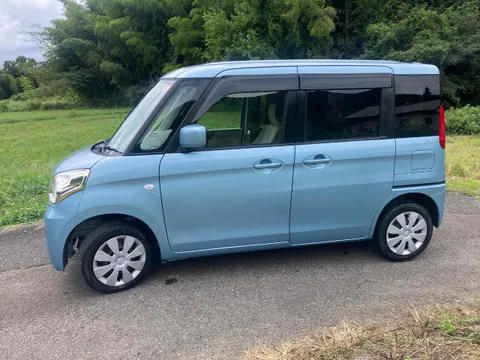 Suzuki Spacia