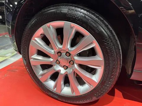 Land Rover