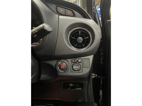 Toyota Yaris (Vitz)