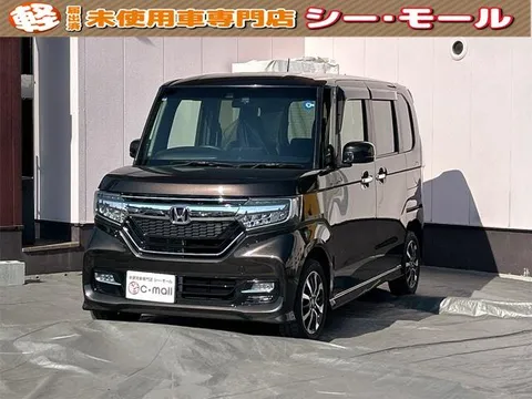 Honda N-BOX Custom