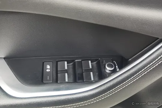 Jaguar XEL
