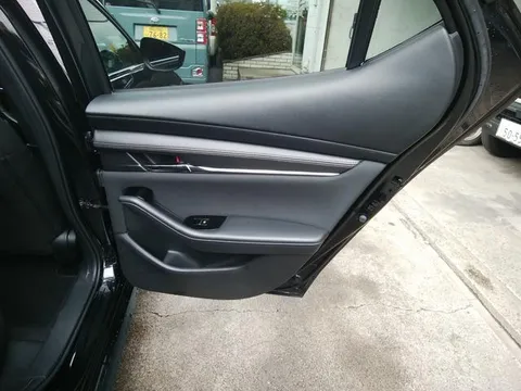 Mazda MAZDA3 Fastback