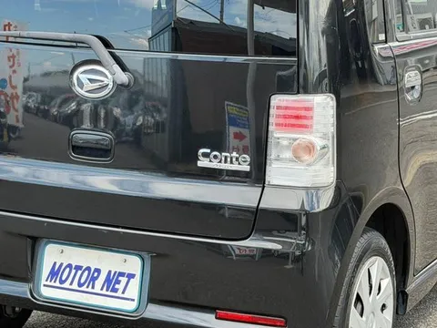Daihatsu Move Conte