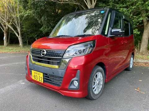 Nissan Dayz Roox