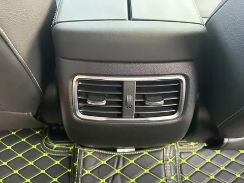 Gac GS8