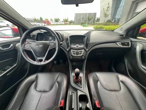 Chery Arrizo 5