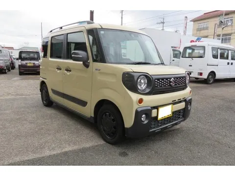 Suzuki Spacia Gear