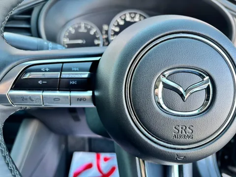 Mazda MAZDA3 Sedan