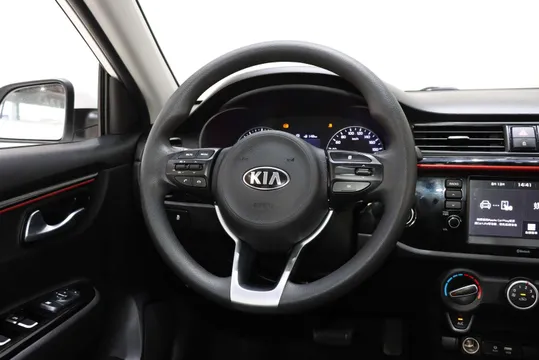 Kia KX