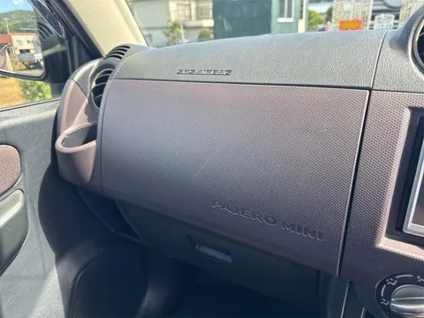 Mitsubishi Pajero Mini