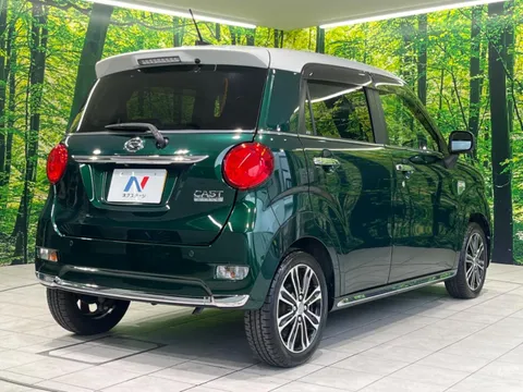 Daihatsu Cast