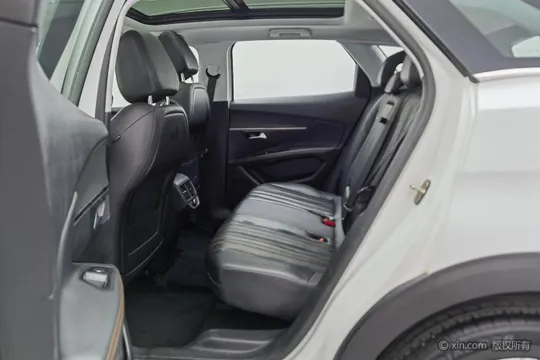 Peugeot 4008