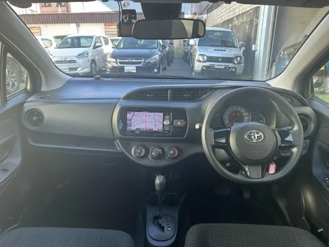 Toyota Yaris (Vitz)