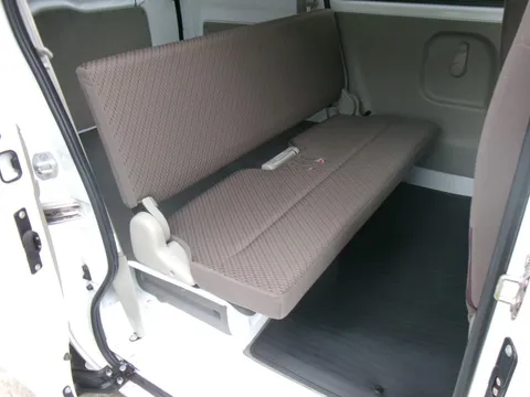 Mitsubishi Minicab Van