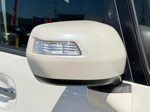 Honda N-BOX Plus