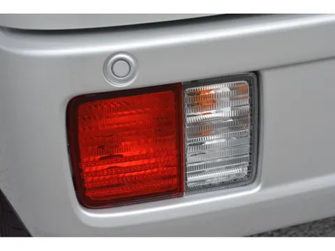 Mitsubishi Minicab Van
