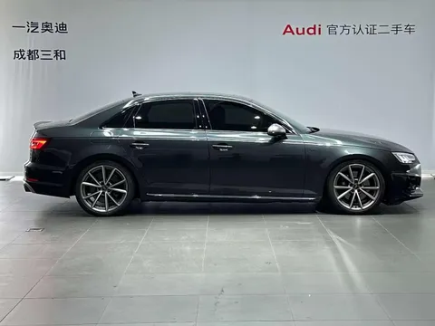 Audi S4
