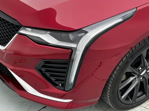 Cadillac CT4