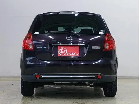 Mazda Verisa
