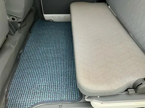 Mitsubishi Minicab Van