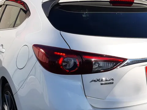 Mazda Axela Sport