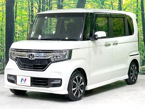 Honda N-BOX Custom