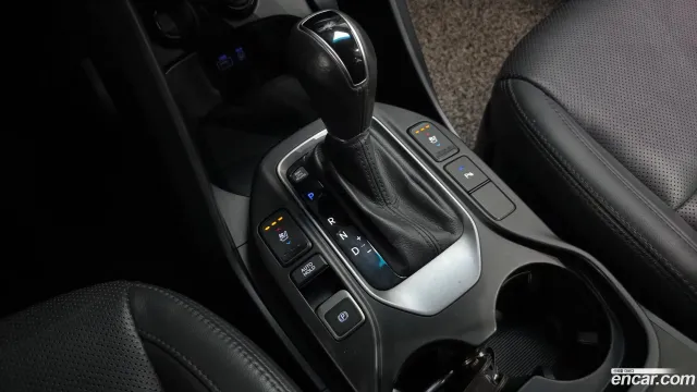 Hyundai Grand Santa Fe (Maxcruz)