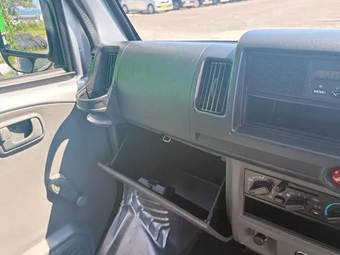 Mitsubishi Minicab Van