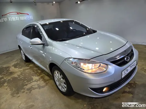 Renault SM3