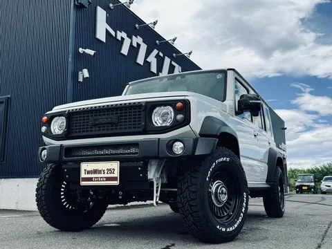 Suzuki Jimny Nomade