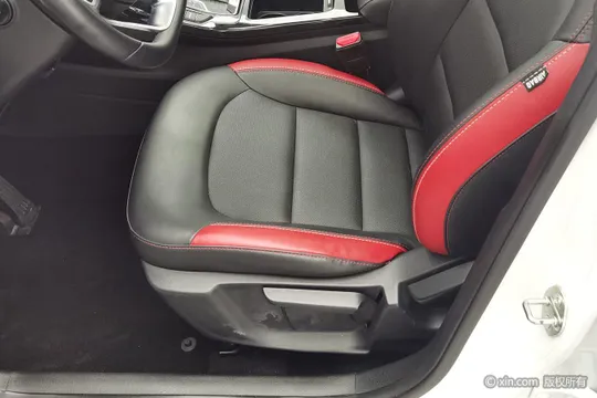Geely Emgrand GS