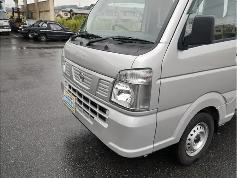 Nissan Clipper Truck