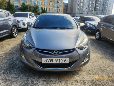 Hyundai Elantra (Avante)