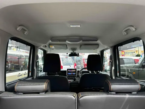 Suzuki Spacia Gear