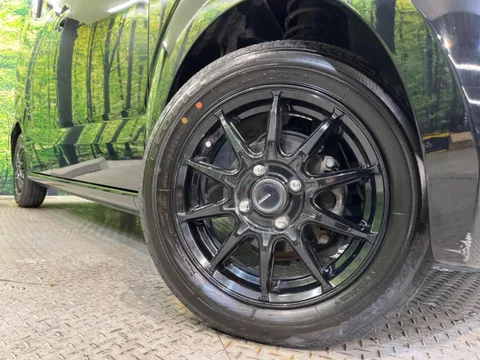Honda N-BOX Slash