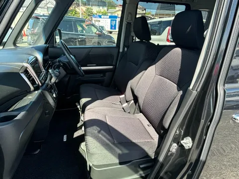 Suzuki Spacia Custom Z